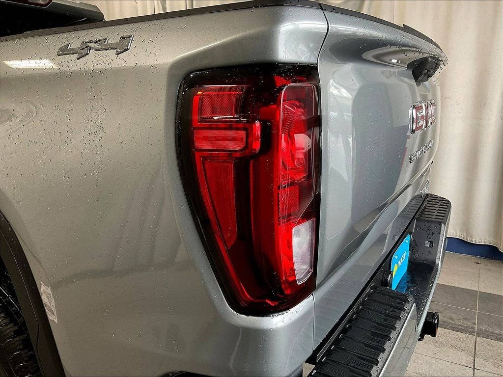 Used 2025 Gray GMC Elevation image 34
