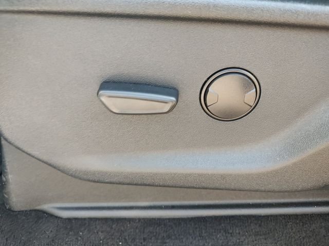 Used 2025 White Ford XLT image 26