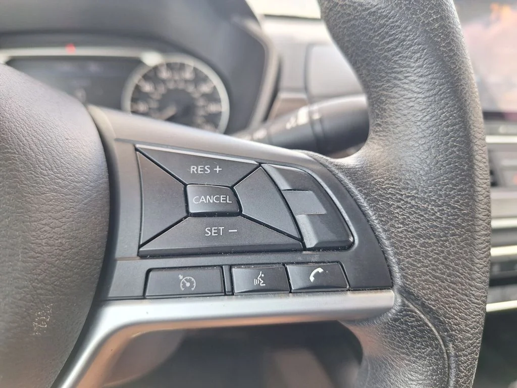 2024 Nissan Altima SV - Photo 14