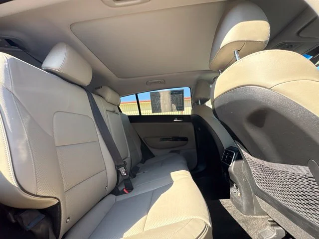 Used 2021 Red Kia EX image 17
