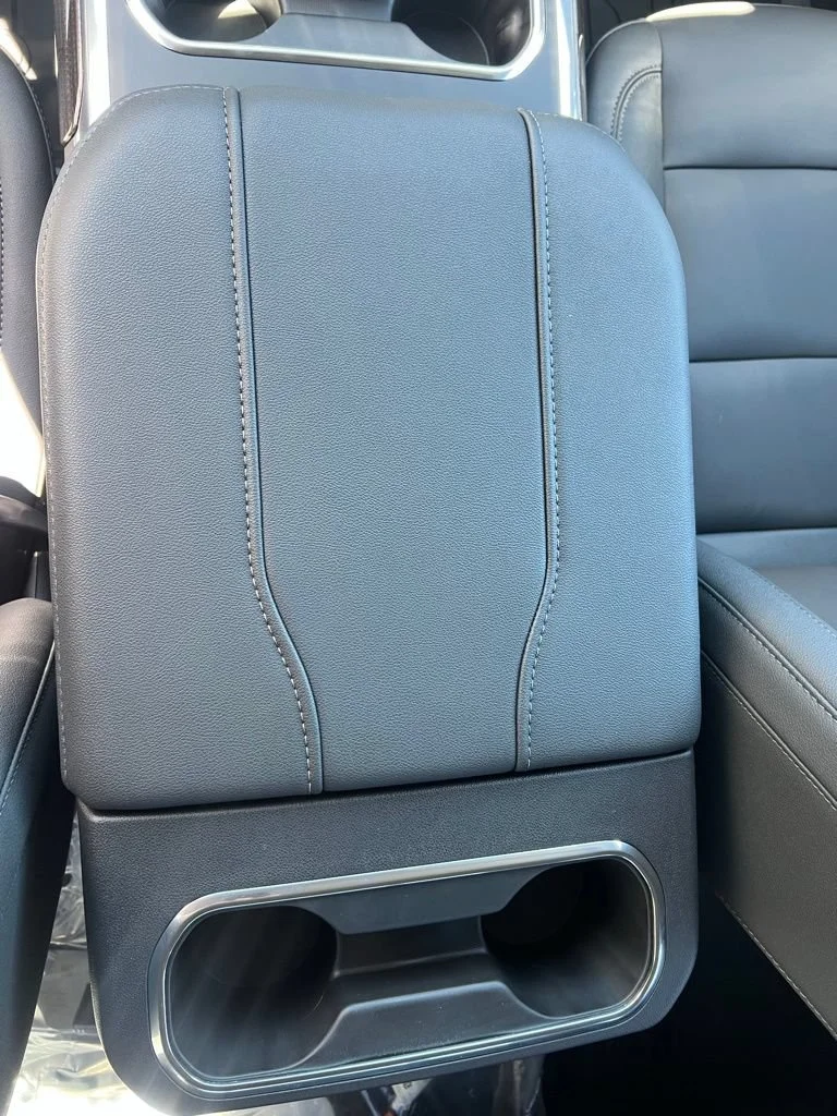 New 2026 Summit White Chevrolet LT image 17
