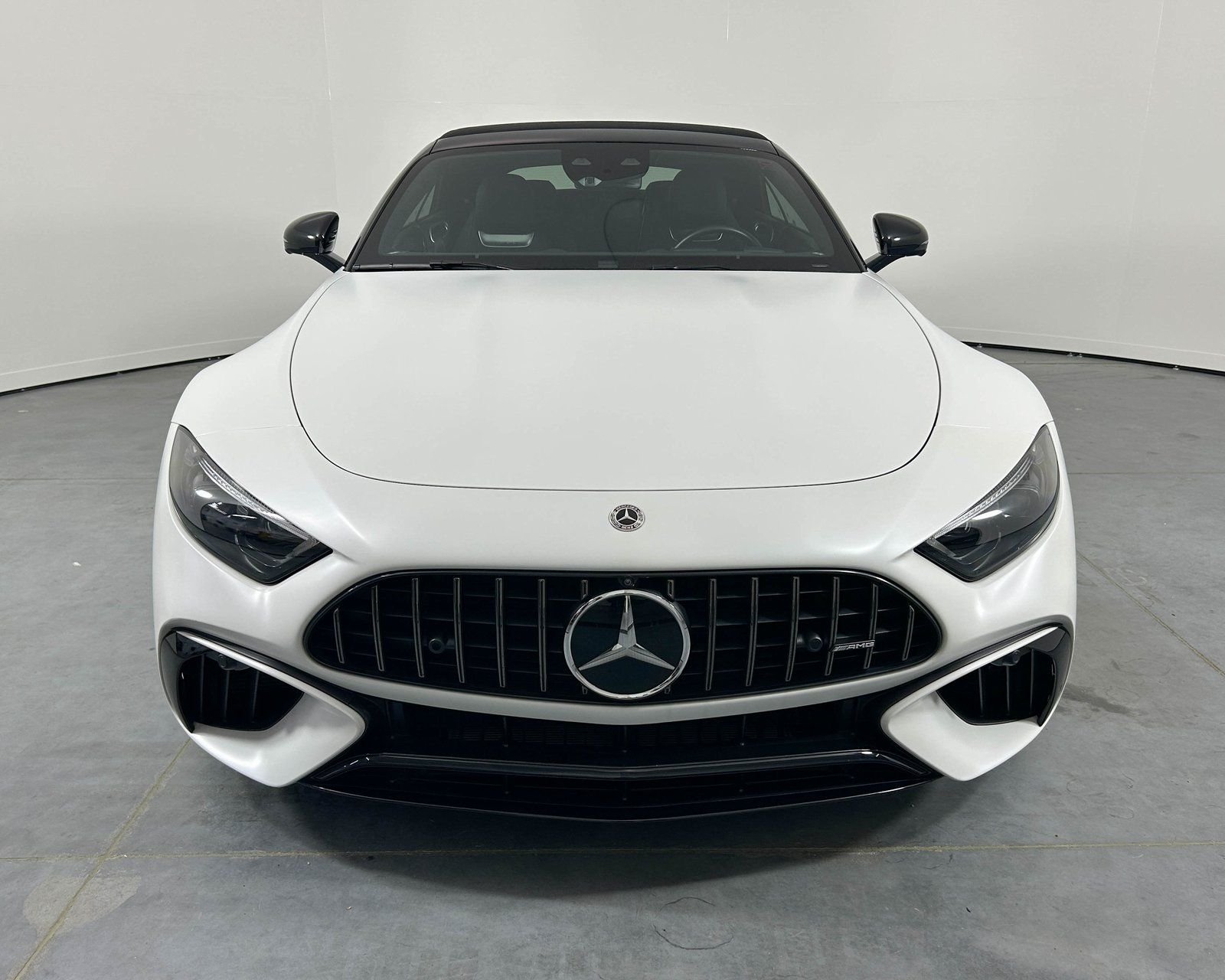 Used 2022 White Mercedes-Benz SL 63 AMG® image 2