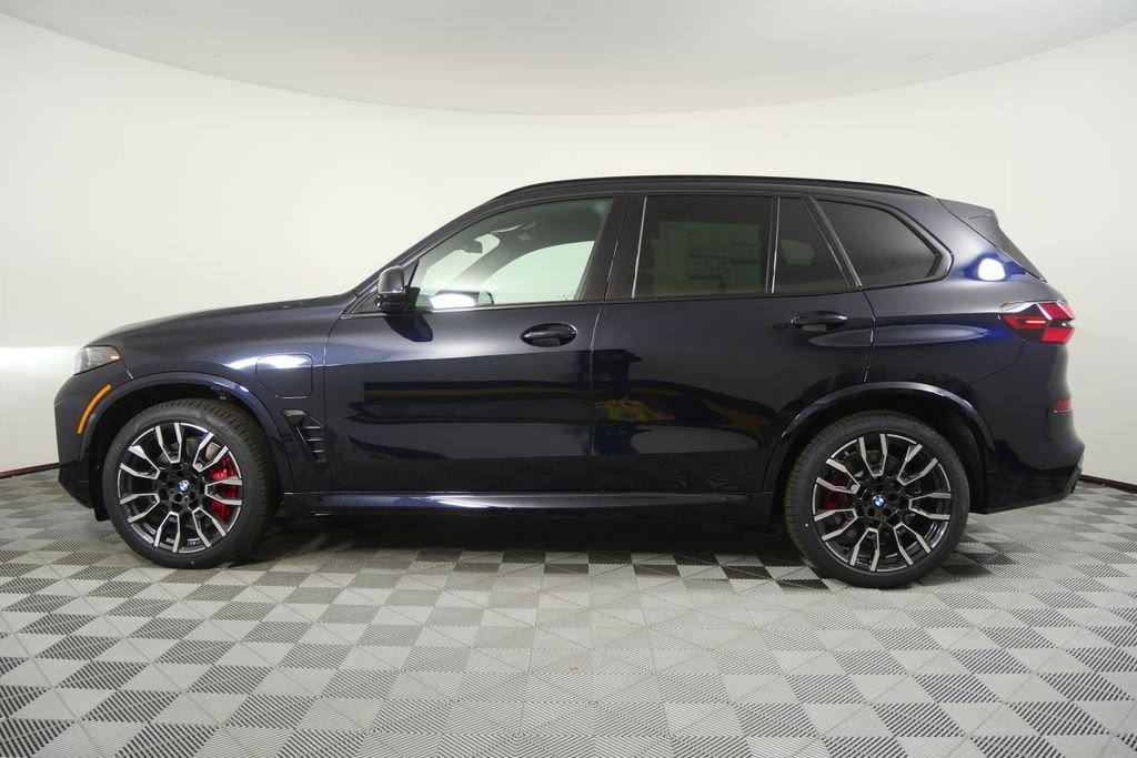 New 2026 Carbon Black Metallic BMW xDrive50e image 6