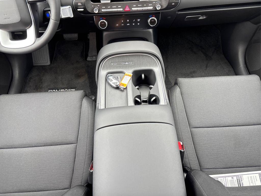 New 2026 White Hyundai SE AWD image 12