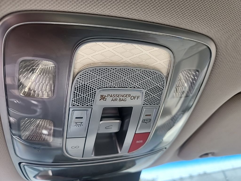 Used 2022 Gray Genesis 2.5T image 21