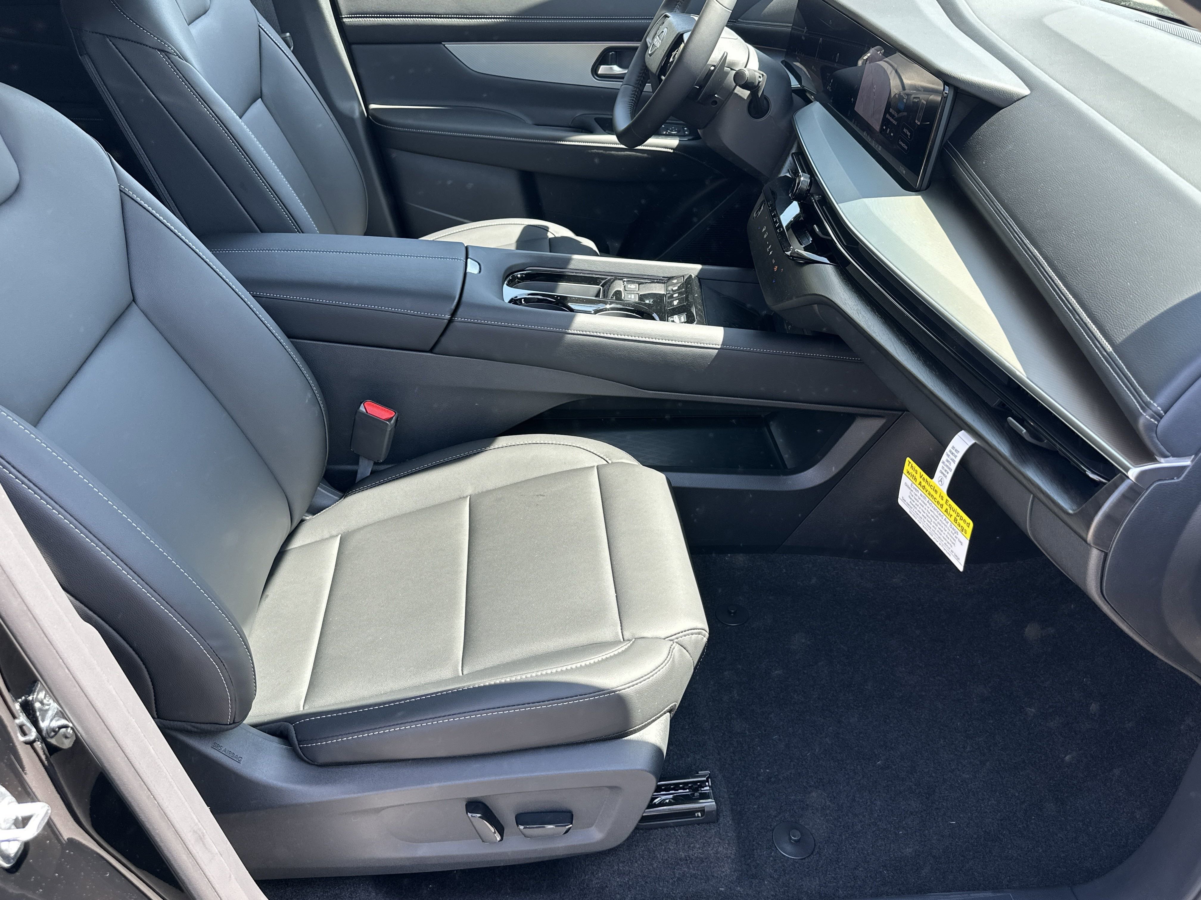 2025 Nissan Murano SL - Photo 15