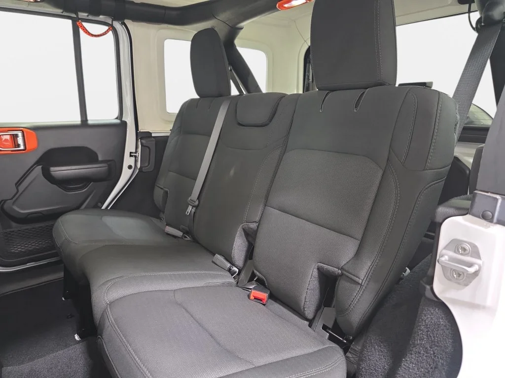 Used 2020 Bright White Clearcoat Jeep Unlimited Sport image 13