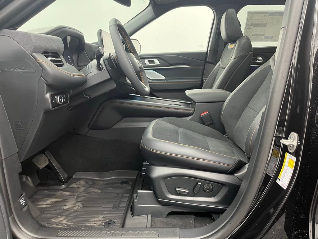 New 2026 Black Ford Tremor image 19