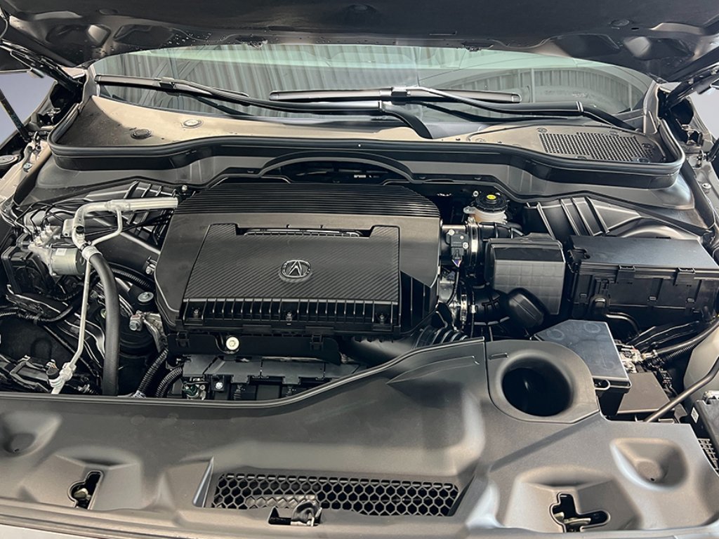New 2026 Liquid Carbon Metallic Acura w/Technology Package image 13