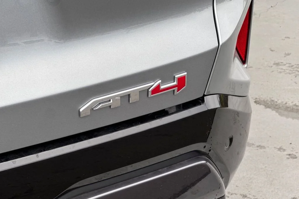 2026 GMC Terrain AT4 - Photo 7