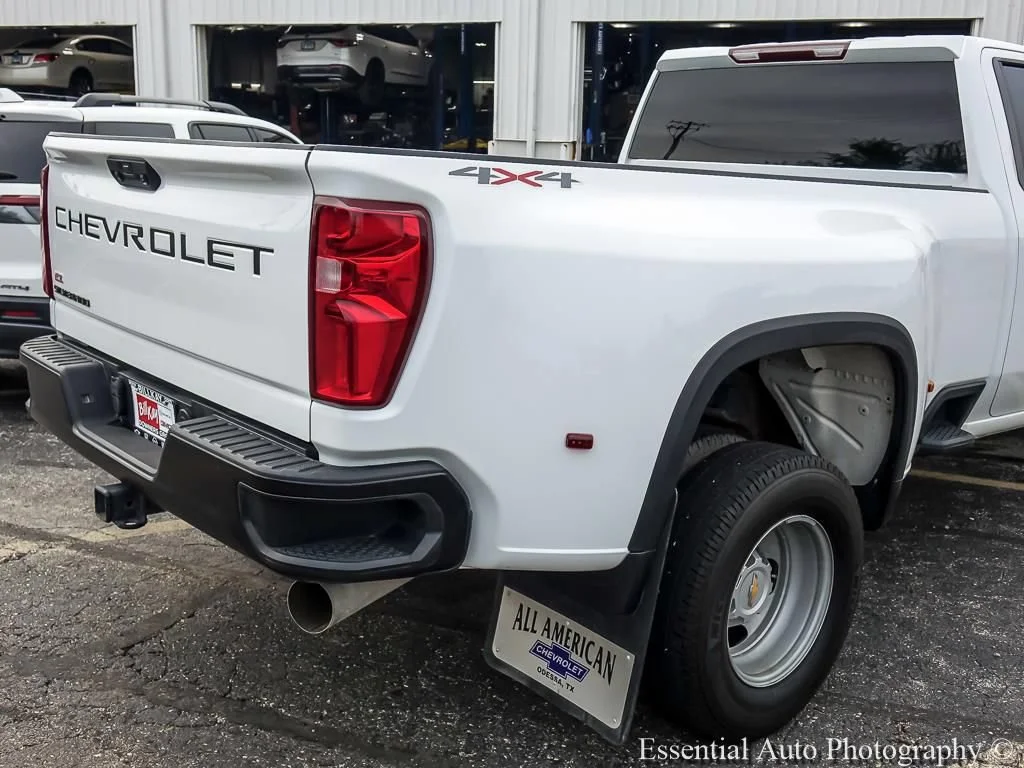 Used 2024 Summit White Chevrolet WT DRW image 8