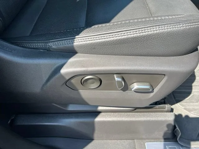 Certified Used 2023 STERLING METALLIC GMC Denali image 18