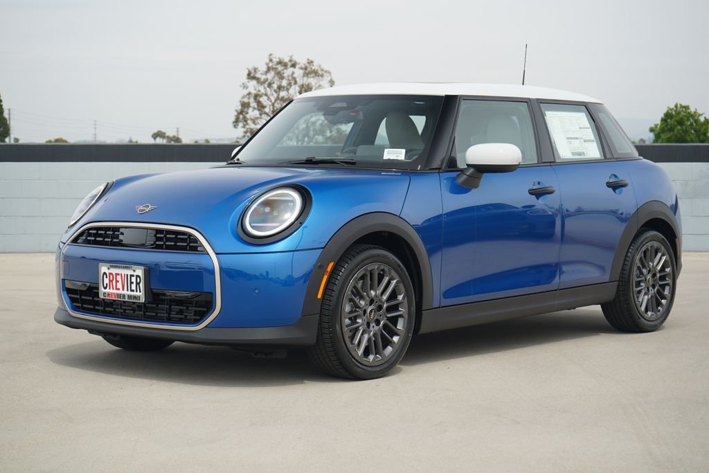 2026 MINI Hardtop's photo