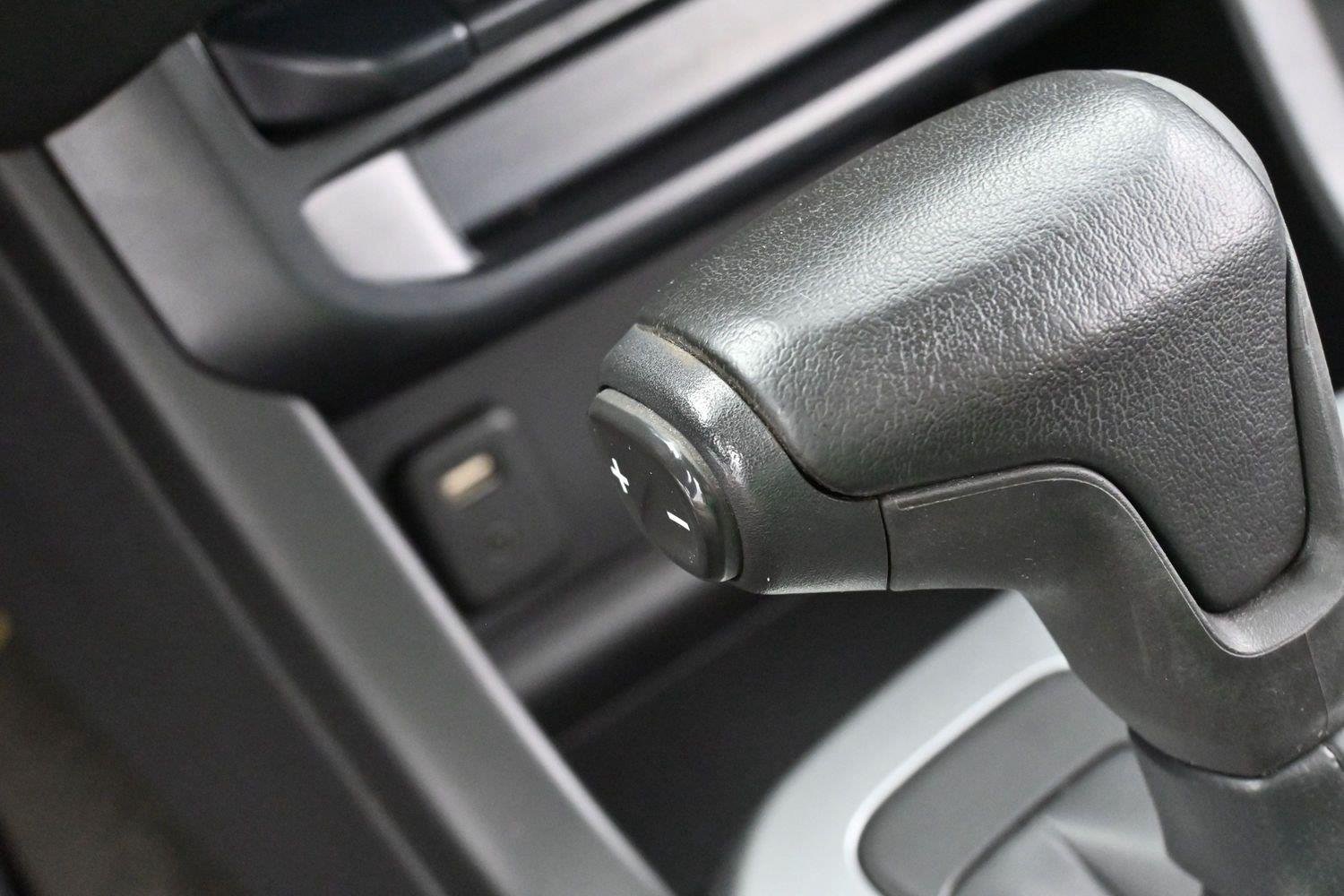 Used 2015 Brownstone Metallic Chevrolet 4WD LT image 32