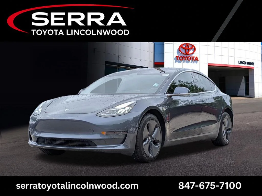 2020 Tesla Model 3 Standard Range Plus's photo