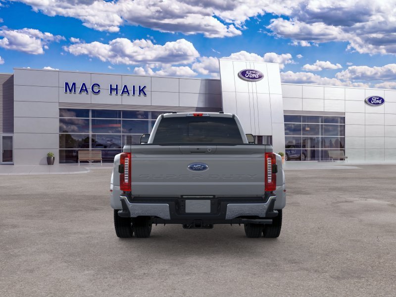 New 2026 Avalanche Ford F-450® Lariat® image 27