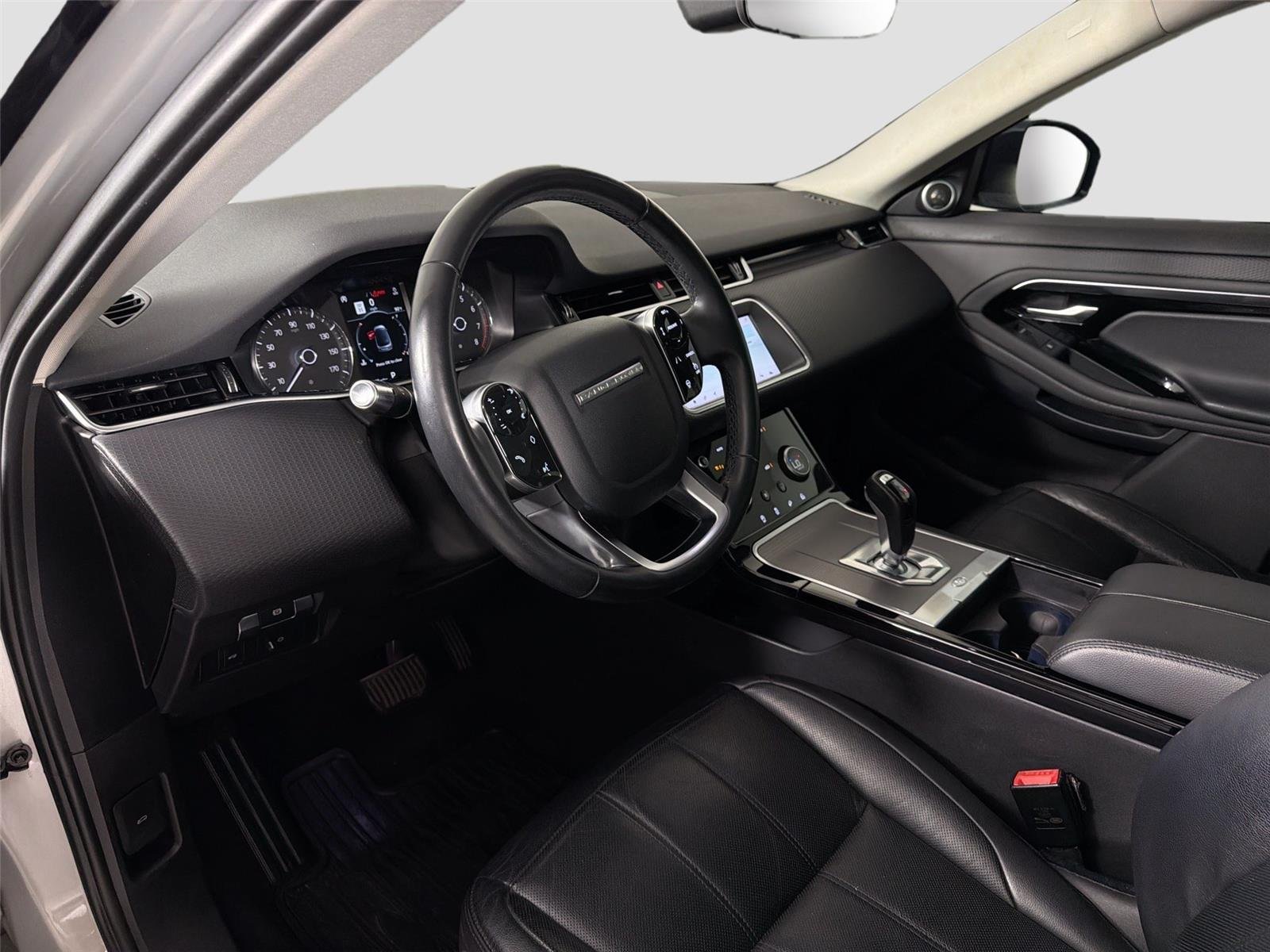 Used 2020 Silver Land Rover S image 9
