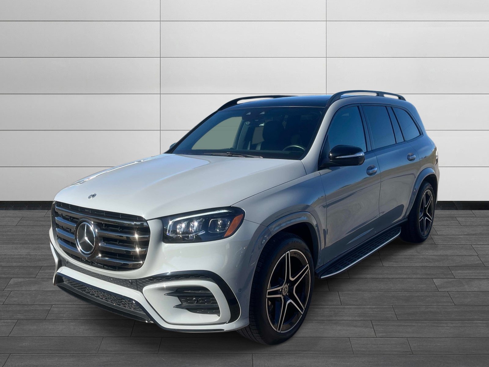Certified Used 2024 MANUFAKTUR Alpine Gray Mercedes-Benz GLS 450 image 7