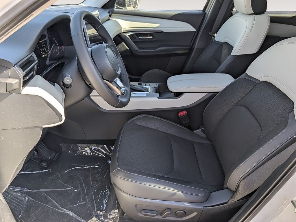 New 2026 Rhodium White Metallic Mazda 2.5 S Preferred AWD image 26