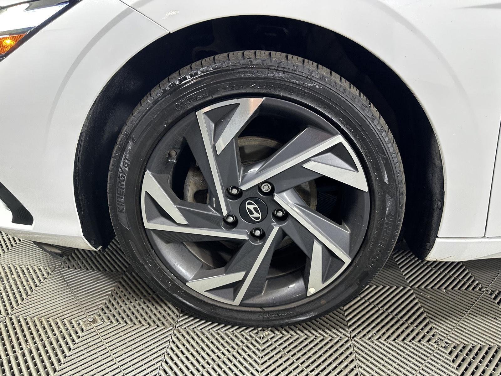 Used 2024 Serenity White Hyundai Limited image 14