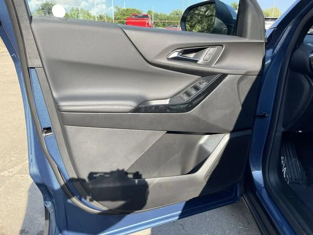 New 2027 Lakeshore Blue Metallic Chevrolet LT image 10