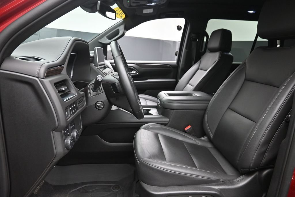 Used 2023 Red Chevrolet Z71 image 18