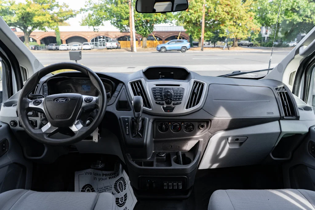 Used 2018 White Ford XLT image 9