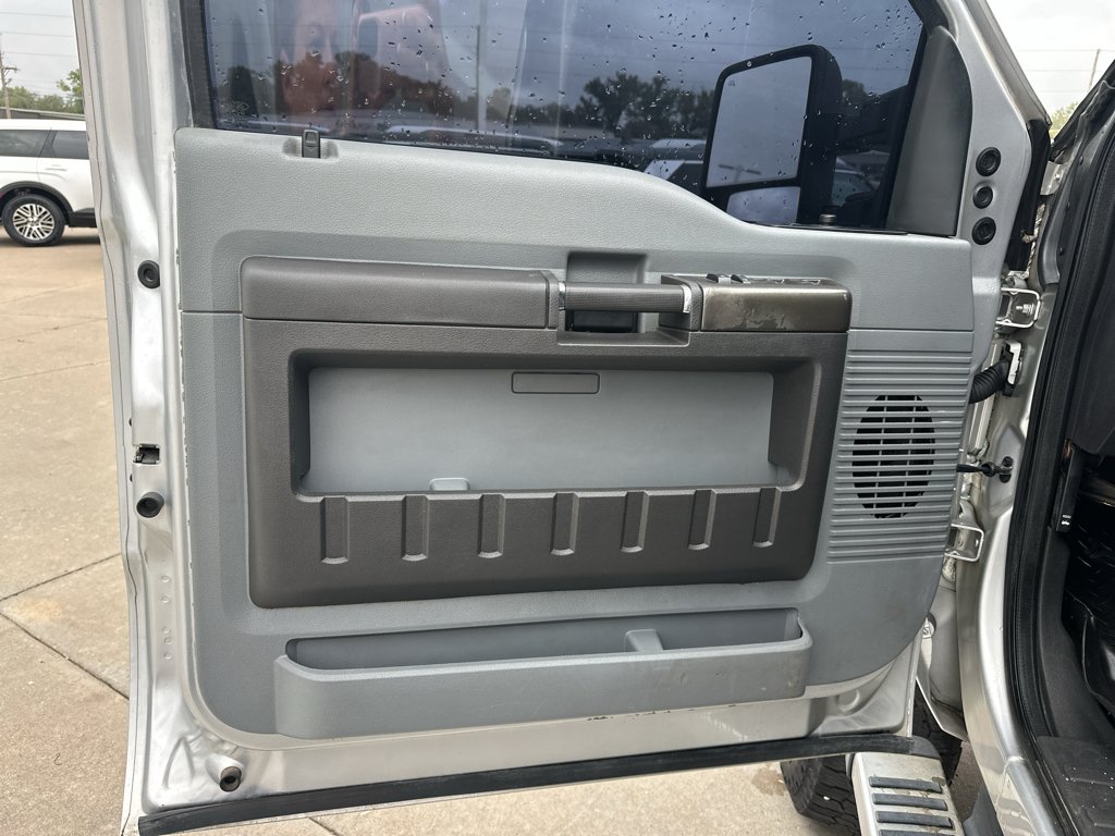 Used 2013 Ingot Silver Metallic Ford XLT image 15