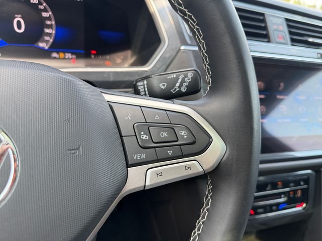 2022 Volkswagen Tiguan SE - Photo 25