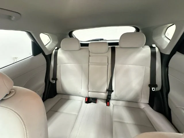 Used 2025 Cyber Gray Metallic Hyundai SEL image 31