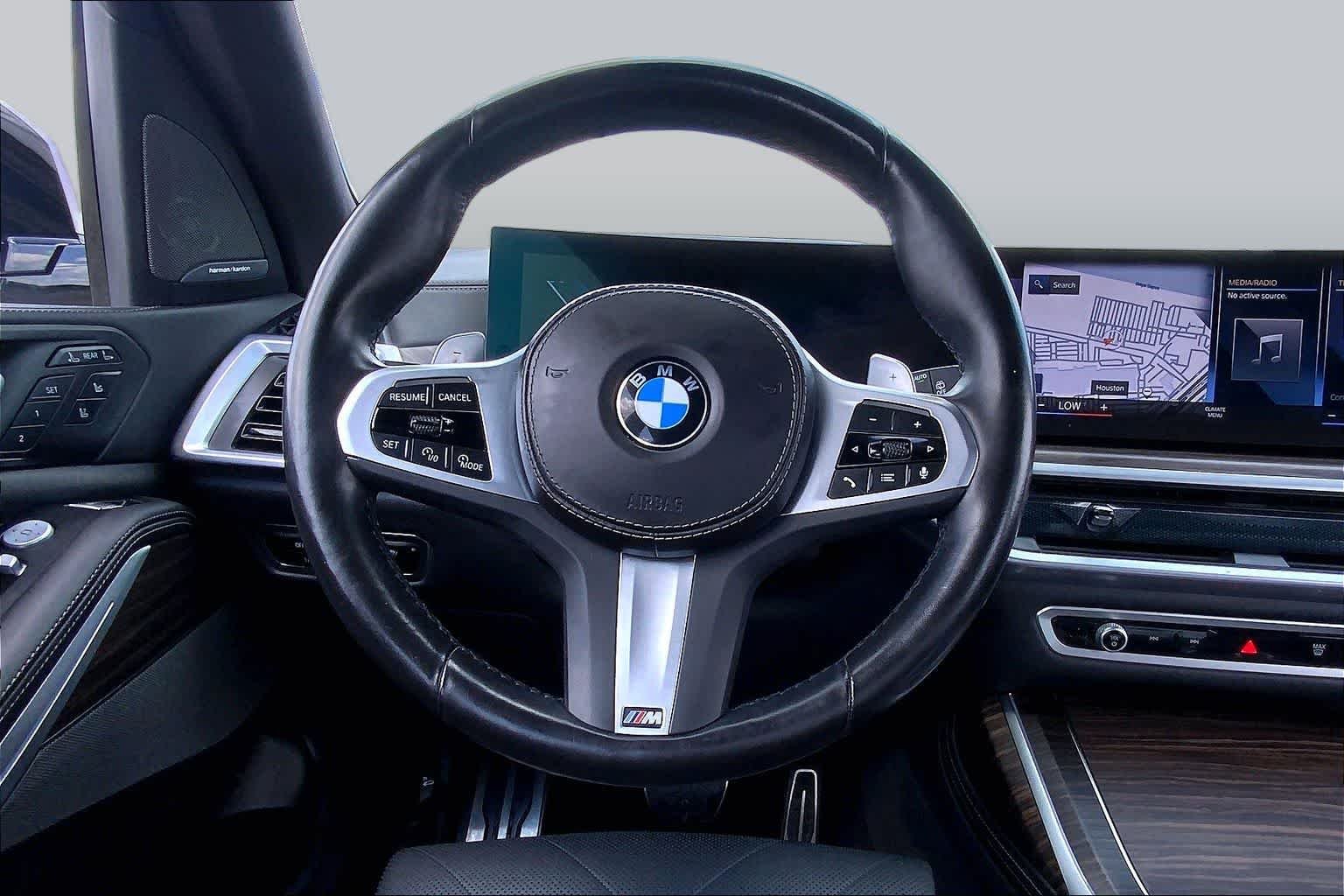 Used 2023 Alpine White BMW xDrive40i image 6
