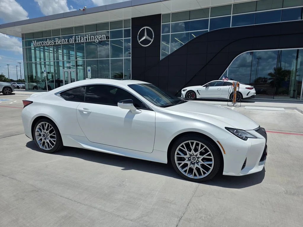Used 2022 White Lexus 350 image 1