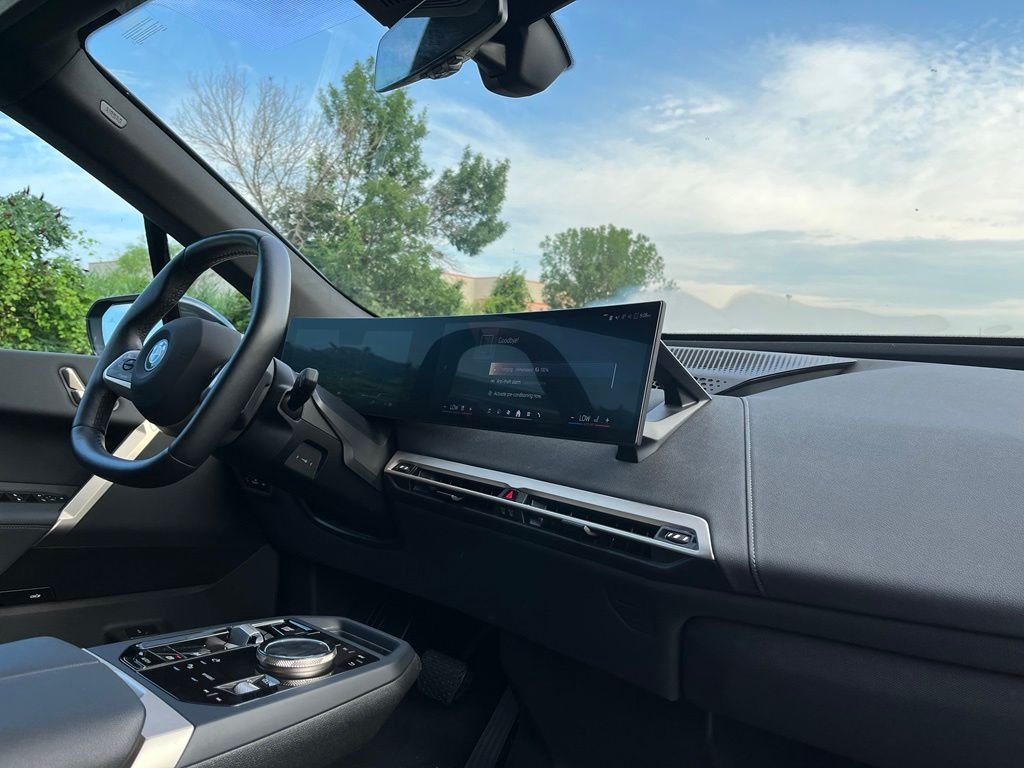 Certified Used 2024 Gray BMW xDrive50 image 29