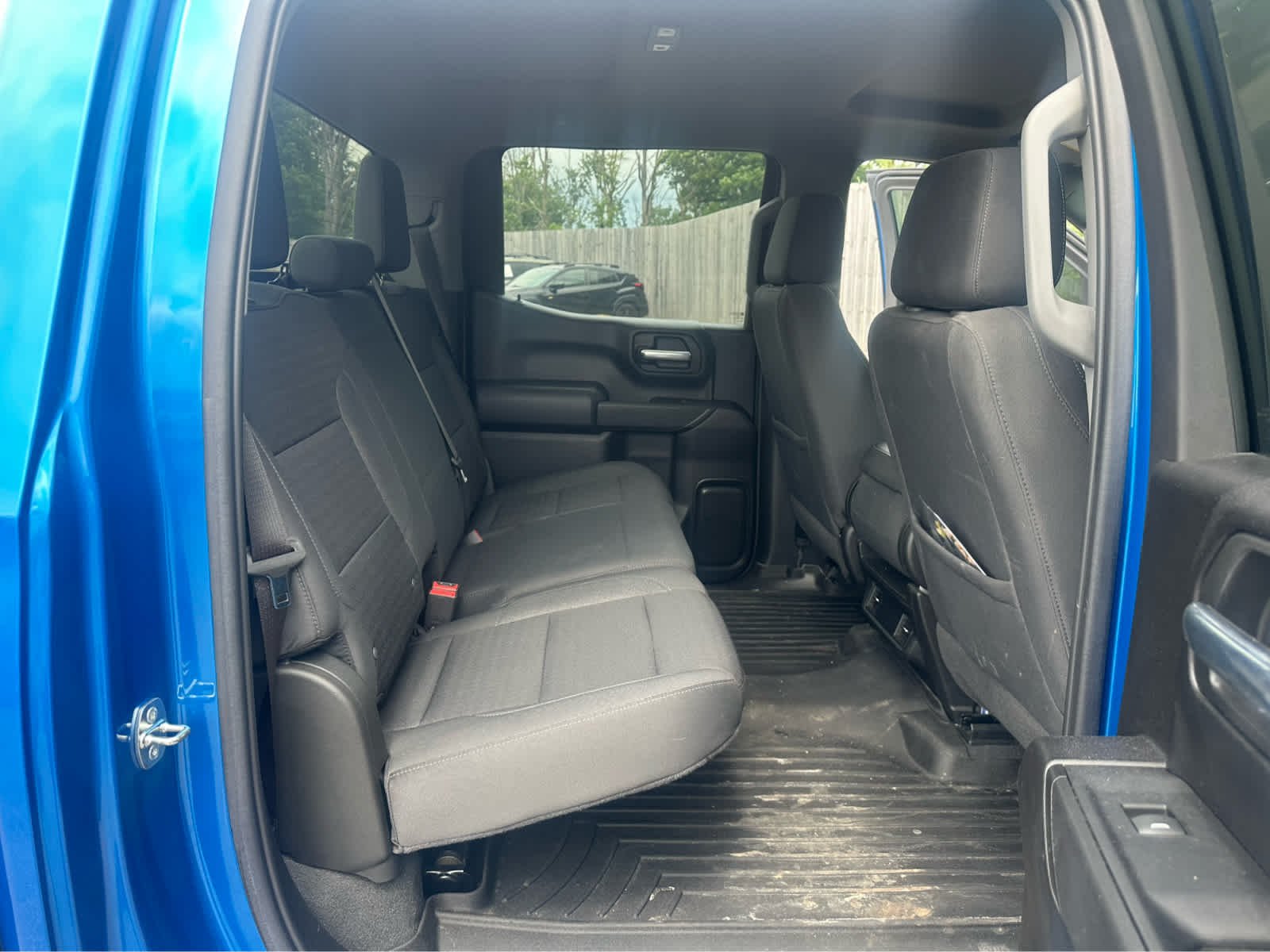 Used 2022 Glacier Blue Metallic Chevrolet Custom image 20