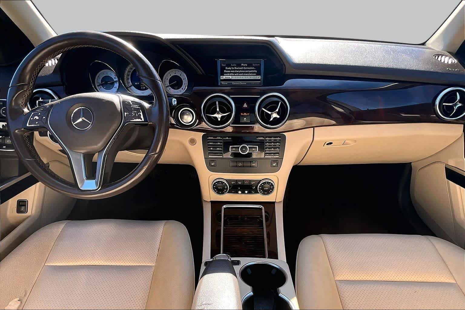 Used 2014 Polar White Mercedes-Benz GLK 350 image 15