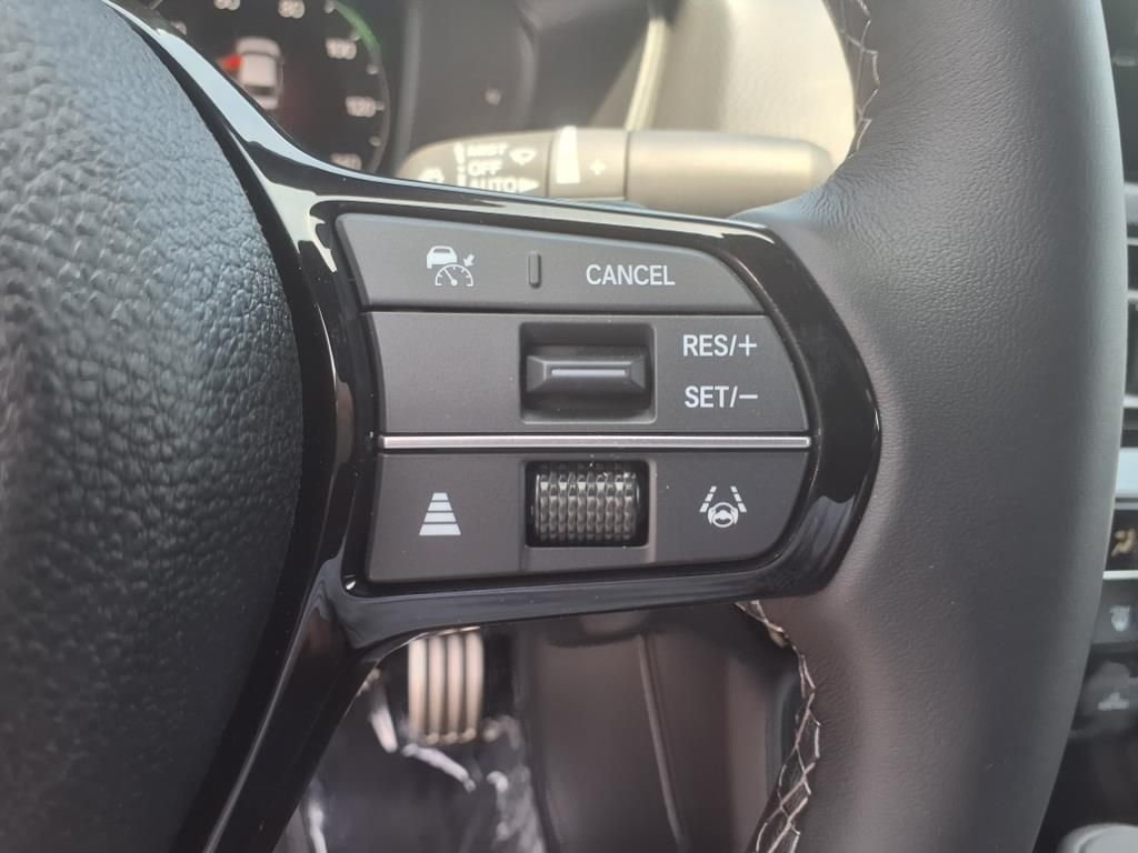 2025 Honda Civic Sport Touring - Photo 12