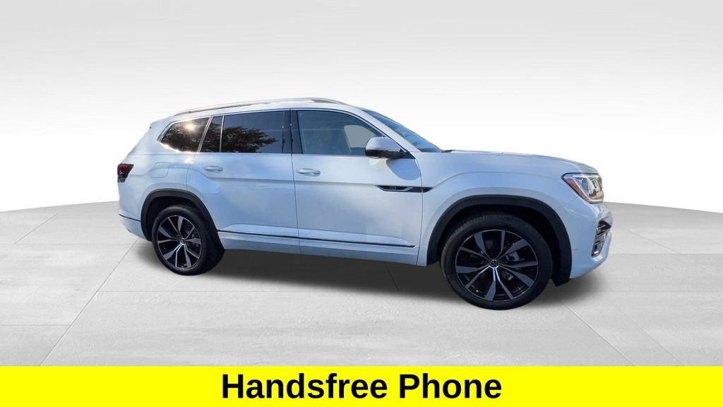 Used 2025 Opal White Pearl Volkswagen 2.0T SEL Premium R-Line image 5