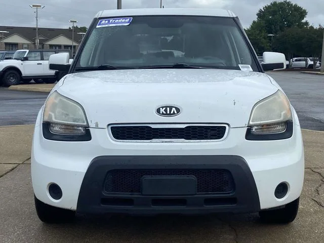 Used 2010 White Kia Plus image 6