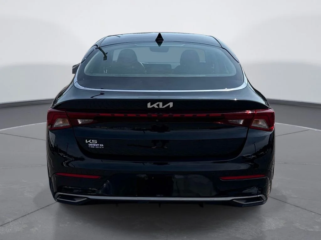 Used 2023 Black Kia EX image 6
