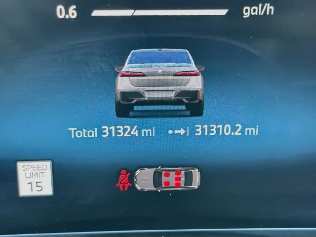 2024 BMW 7 Series 760i - Photo 42