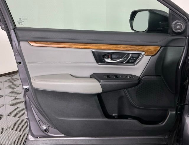 Used 2018 Gray Honda EX-L image 13