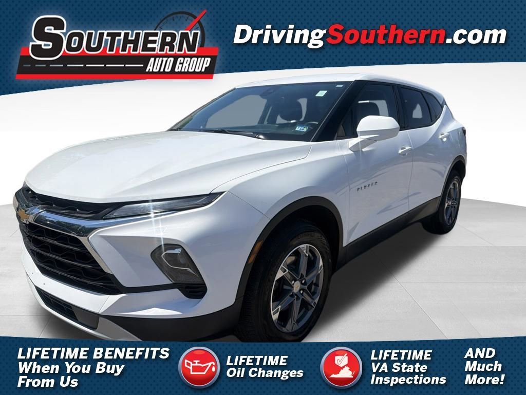 2023 Chevrolet Blazer 2.0T 2LT AWD's photo