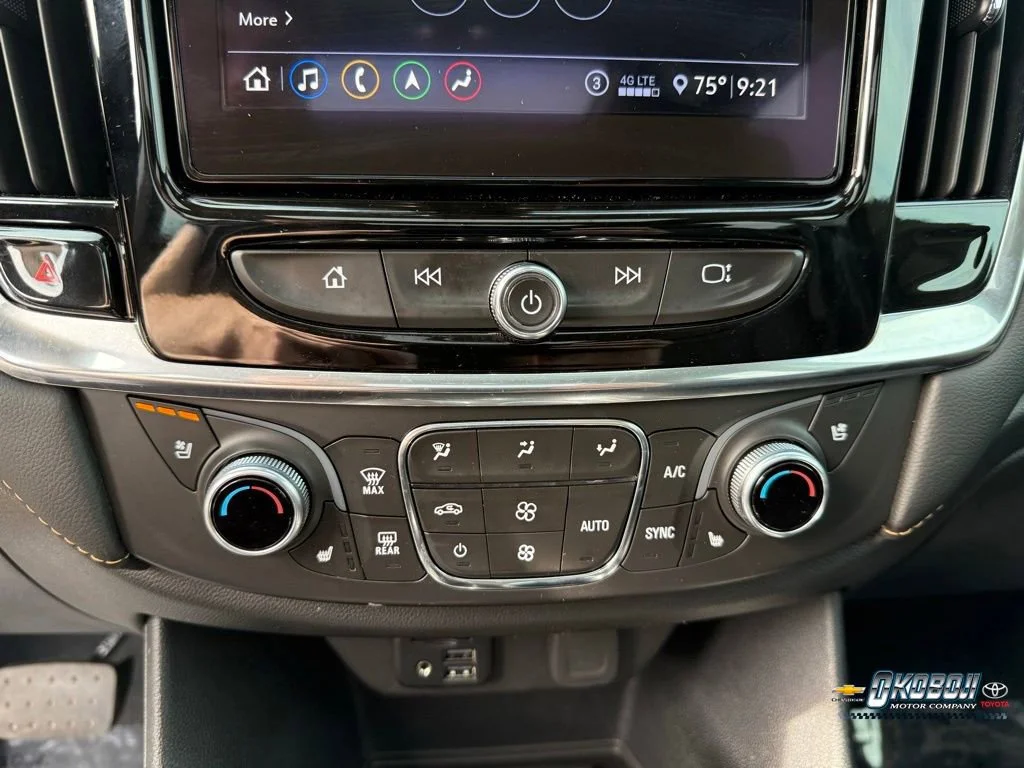 2021 Chevrolet Traverse Premier - Photo 11
