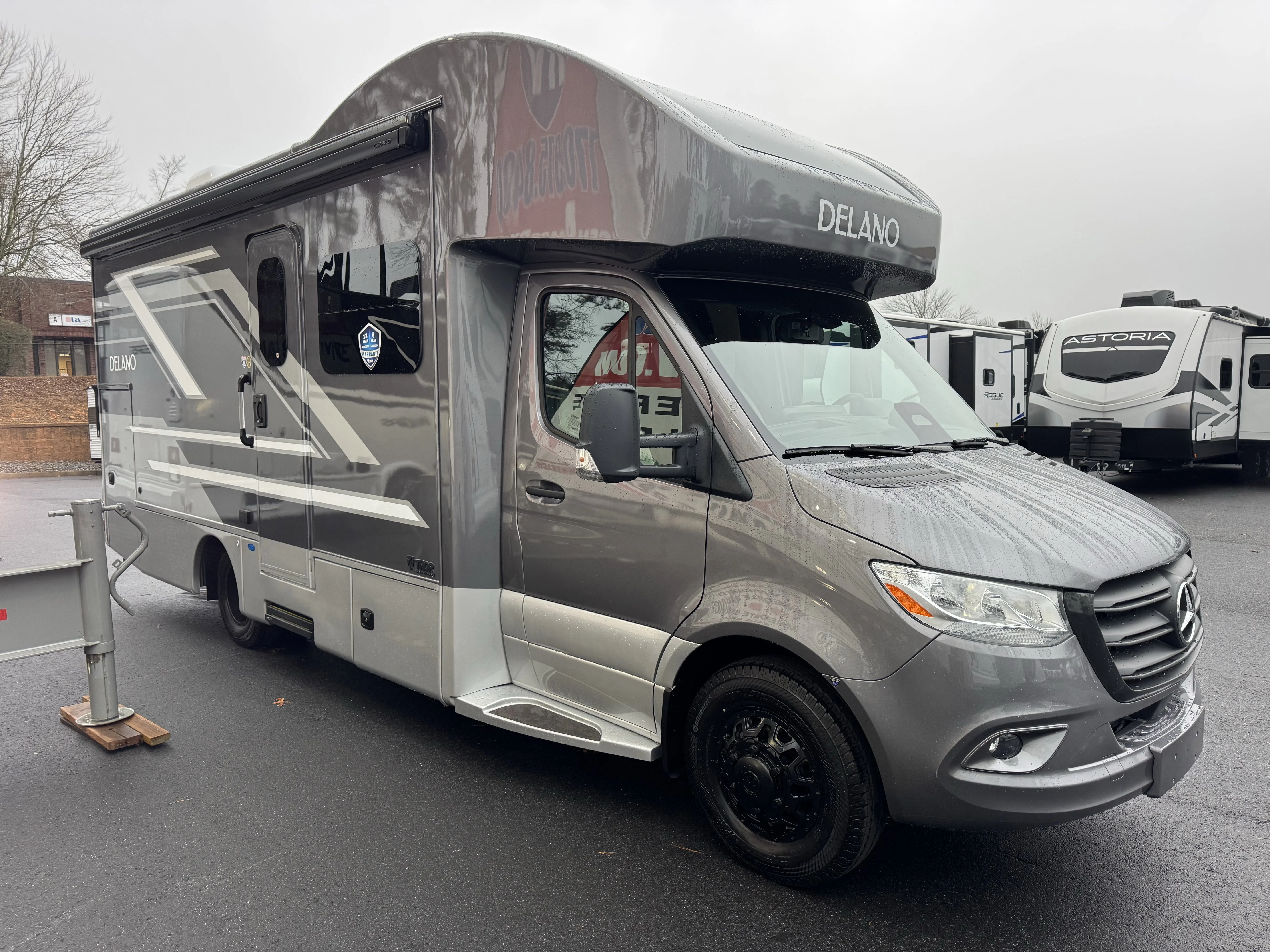 2025 Mercedes-Benz Sprinter 4500 170 WB HO's photo