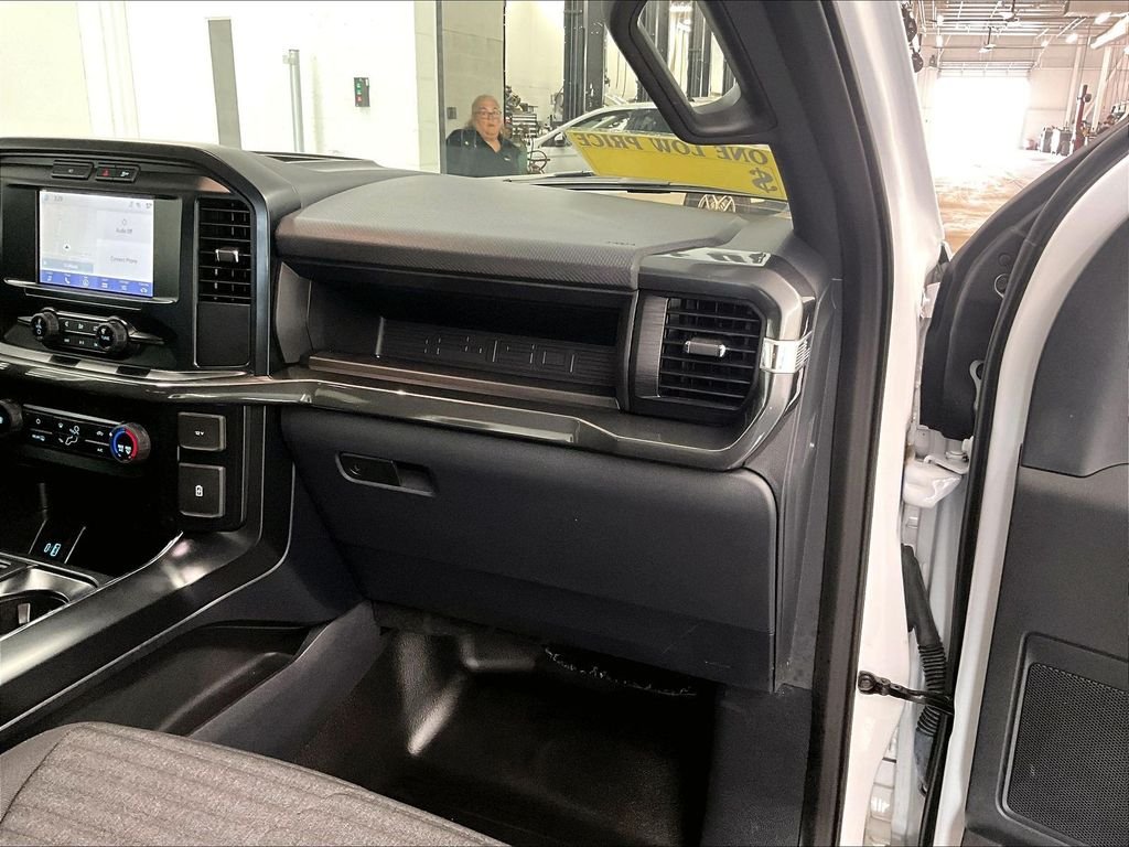 Used 2023 Oxford White Ford XL image 13