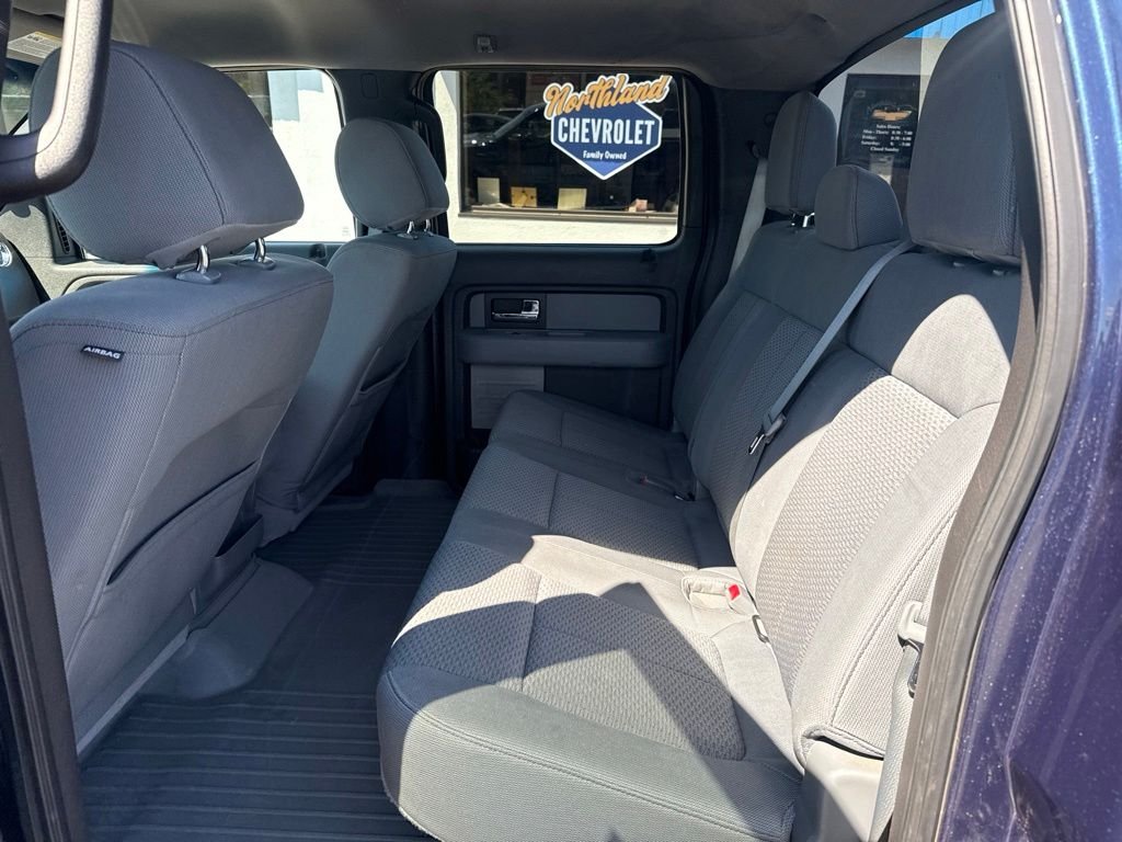 Used 2013 Blue Ford XLT image 35