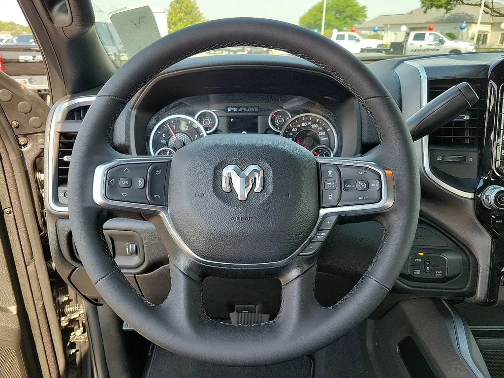 2025 RAM 2500 Big Horn - Photo 19