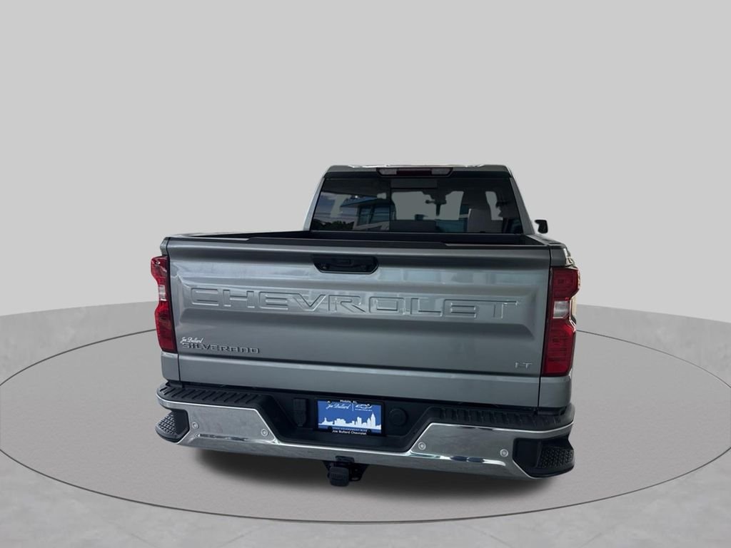 Used 2023 Gray Chevrolet LT image 8