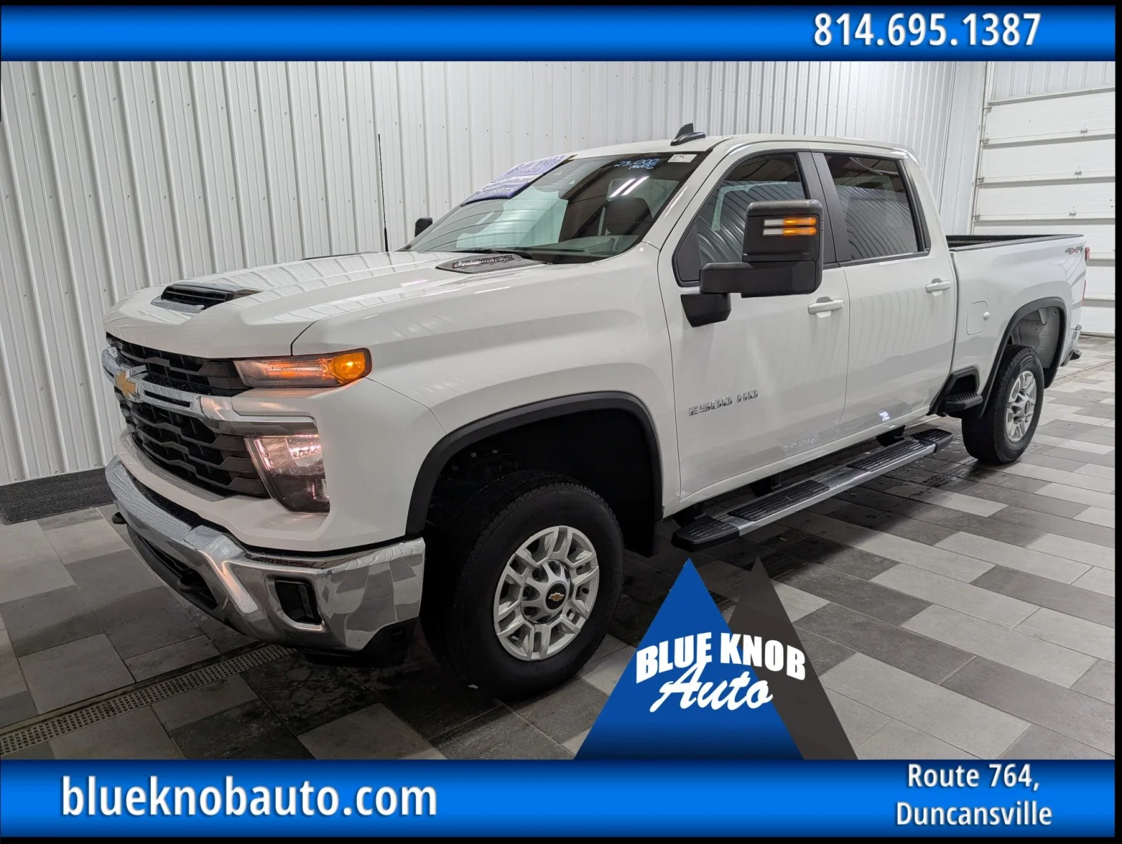 2025 Chevrolet Silverado HD LT 4WD Crew Cab Standard Box's photo