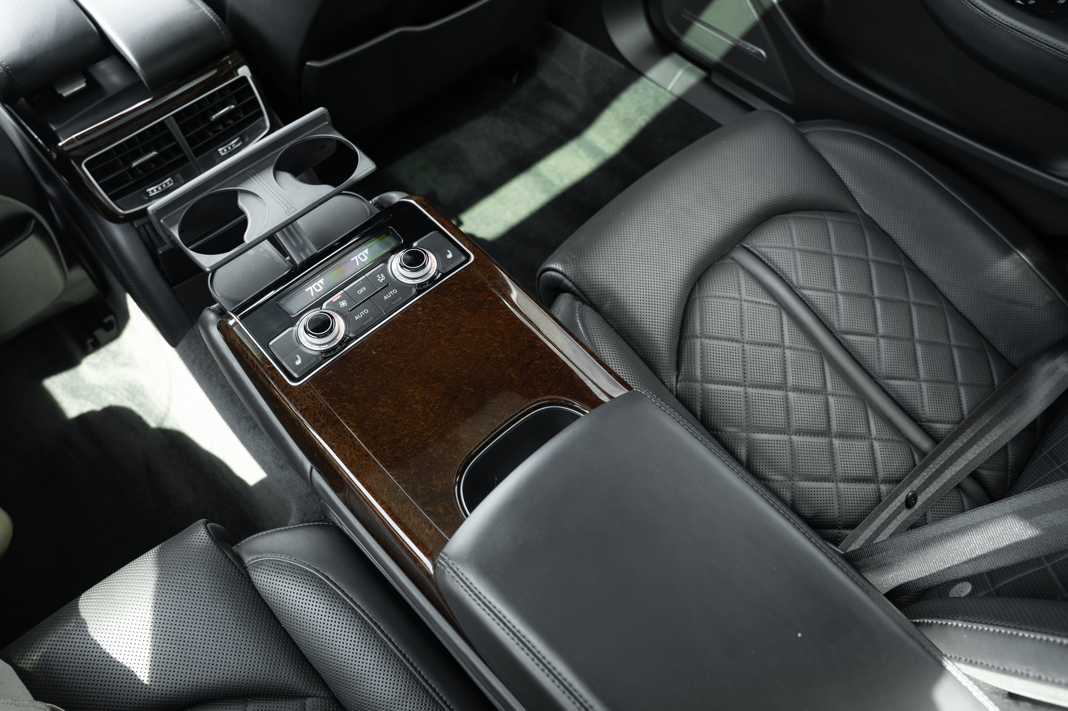 Used 2017 Mythos Black Metallic Audi Sport image 29